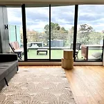 Readyset Apartments At Emerald