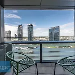 Melbourne Private Apartments - Collins Street Waterfront, Docklands