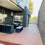 Tranquil Retreat Near To Airport