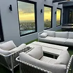 Spectacular Views From The Heart Of Southbank!