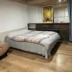 B Convenient And Livable Place For Daily Life