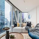 Vibrant & Lively Condo With Stunning City Views