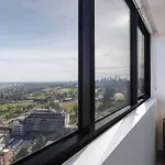 Lux Sky High Beachside Haven Apartments By Ready Set Host