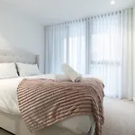 Southbank 3 Bedroom Apartment Free Parking