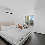 Penthouse At City 3B2B2C-Harbour-Ocean View