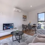 Glenroy 2Br1Ba In Townhouse Parkingwi-Fibath