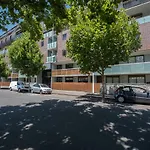 Fitzroy Lifestyle 1 Bed With Pool, Spa, Sauna & Gym