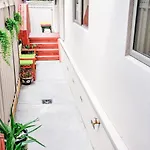 U201 Brunswick Living Top Floor Balcony Close To Apt And Cbd Free Wifi Tram At Doorstep