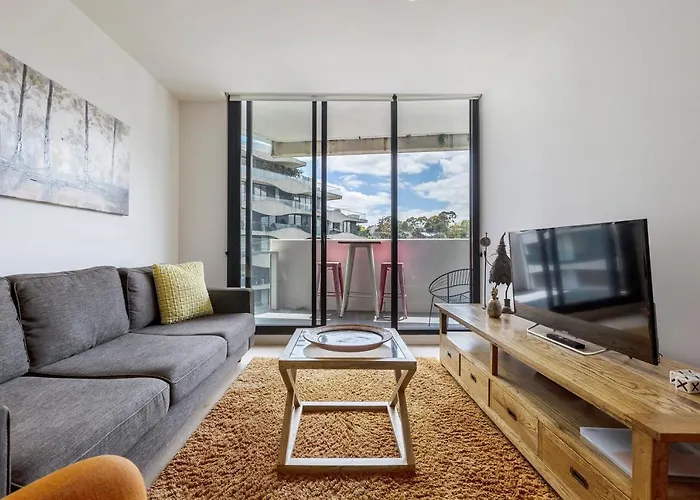 Abbotsford Short Stay Luxury Style & Location