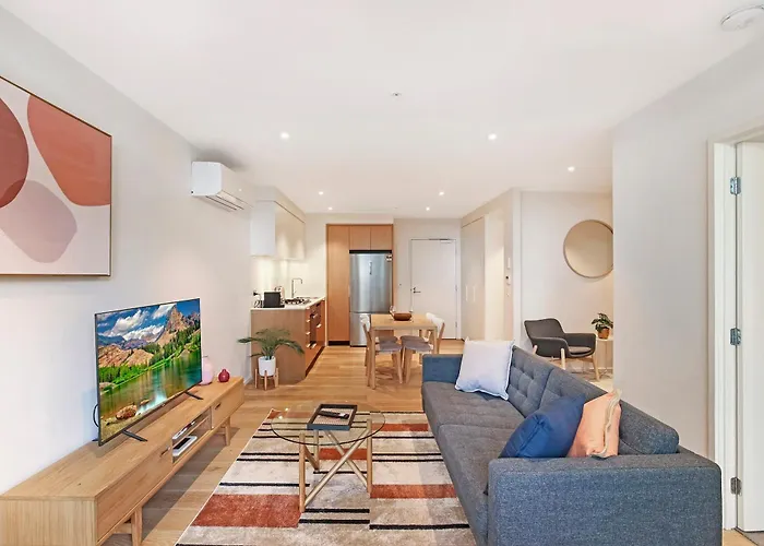 Astra Apartments Docklands