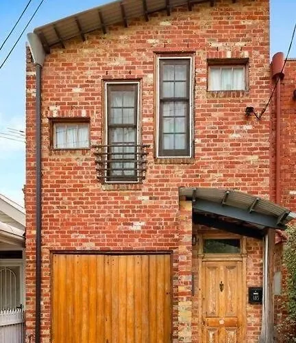 Funky Port Melb Warehouse Meets Ny Loft Oz Style