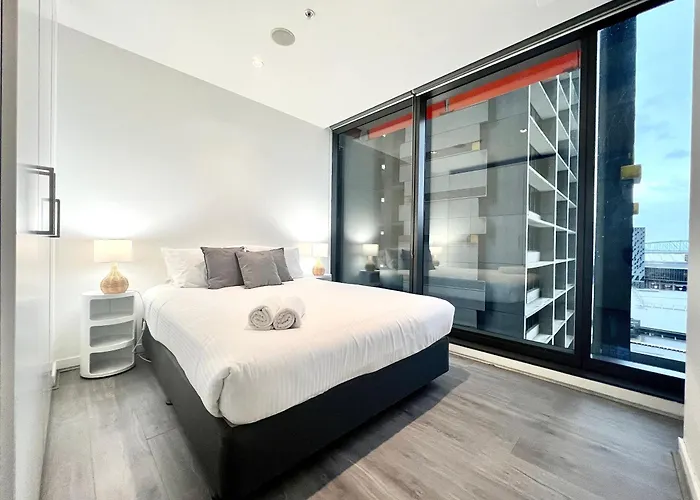 Readyset Apartments At Madison