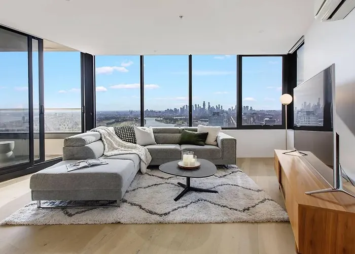Lux Sky High Beachside Haven Apartments By Ready Set Host
