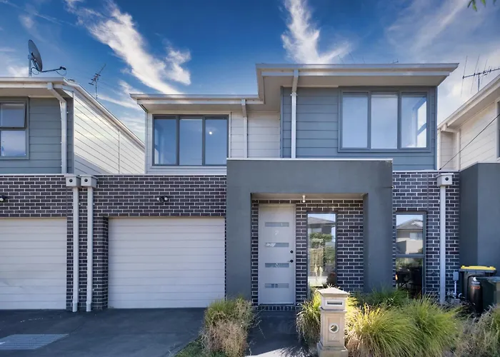 Glenroy 2Br1Ba In Townhouse Parkingwi-Fibath