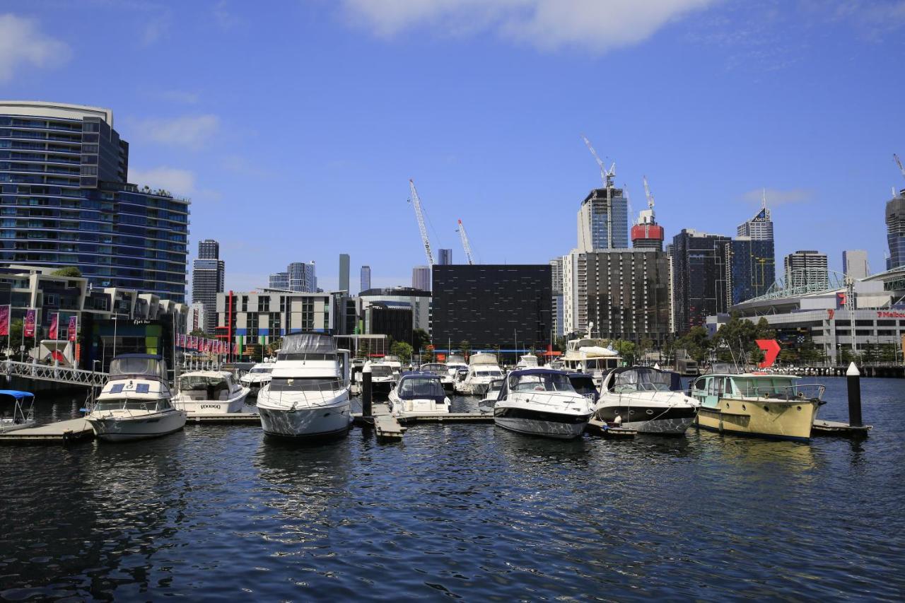 Docklands Luxury Penthouse Right Above The District Docklands Melbourne