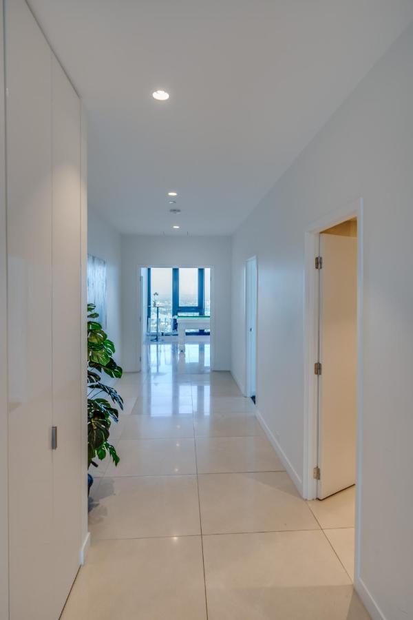 Panoramic Skyview Penthouse