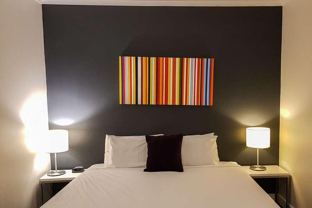 The Parkmore Hotel Melbourne