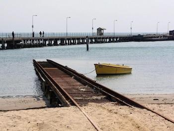 Brighton Bay 4*