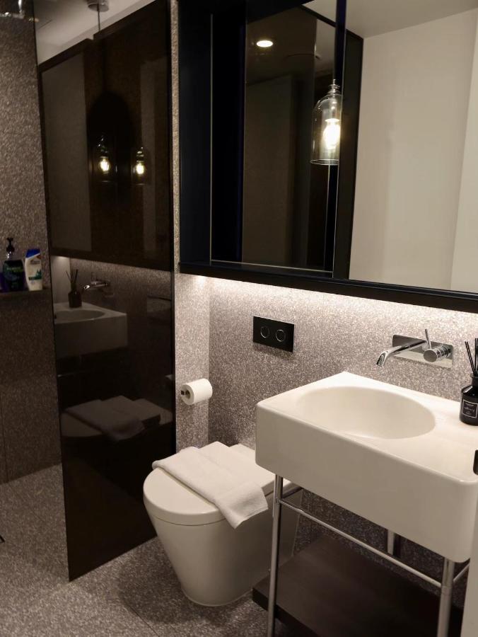 Apartment Spacious Lv66 Paramount Skyview Swanston Central Cbd