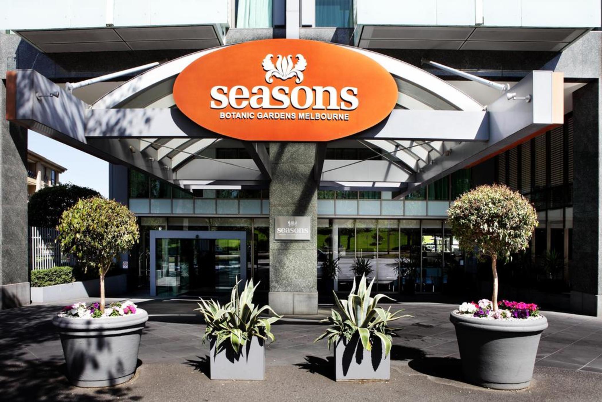 Seasons Botanic Gardens 4*