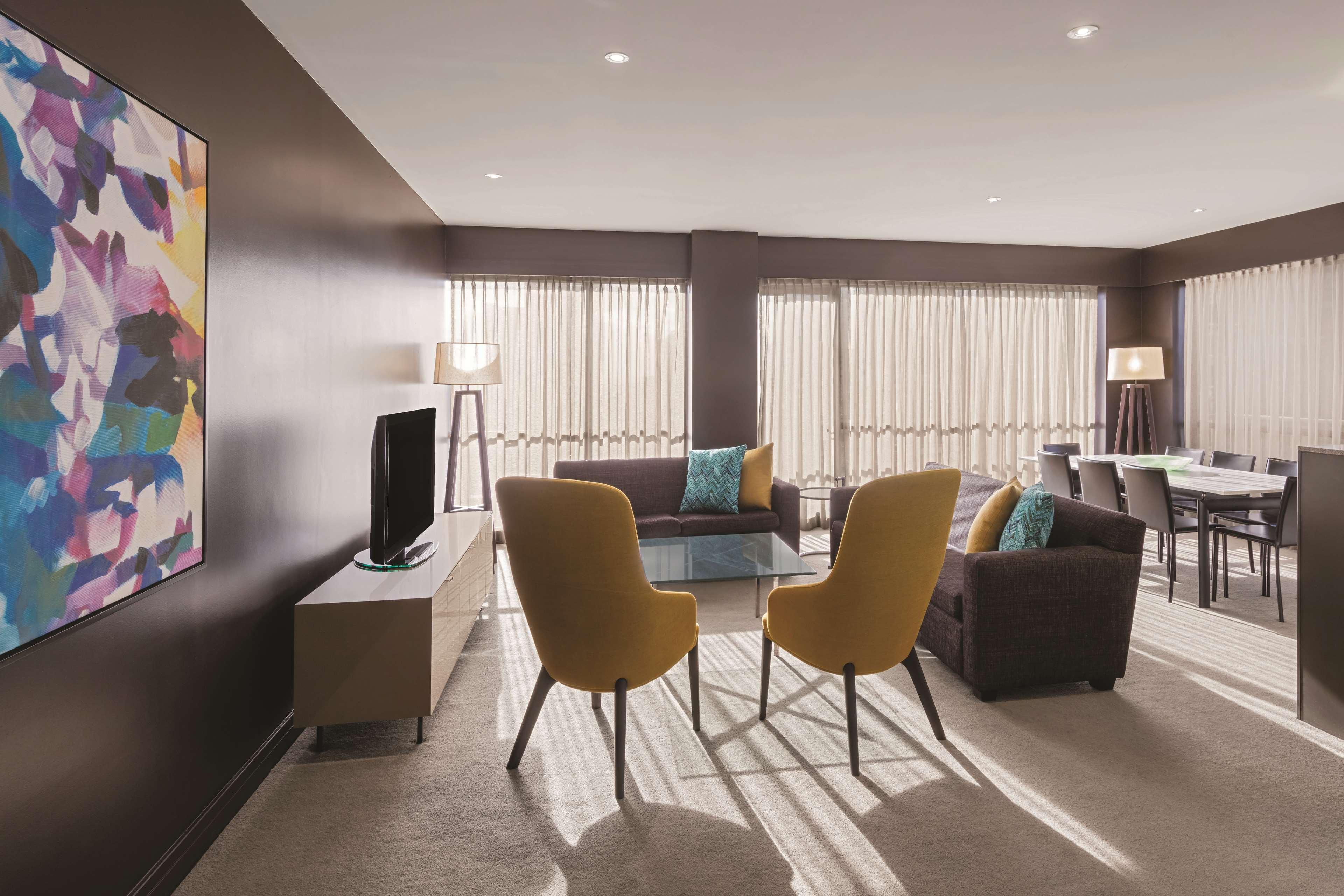 Adina Aparthotel