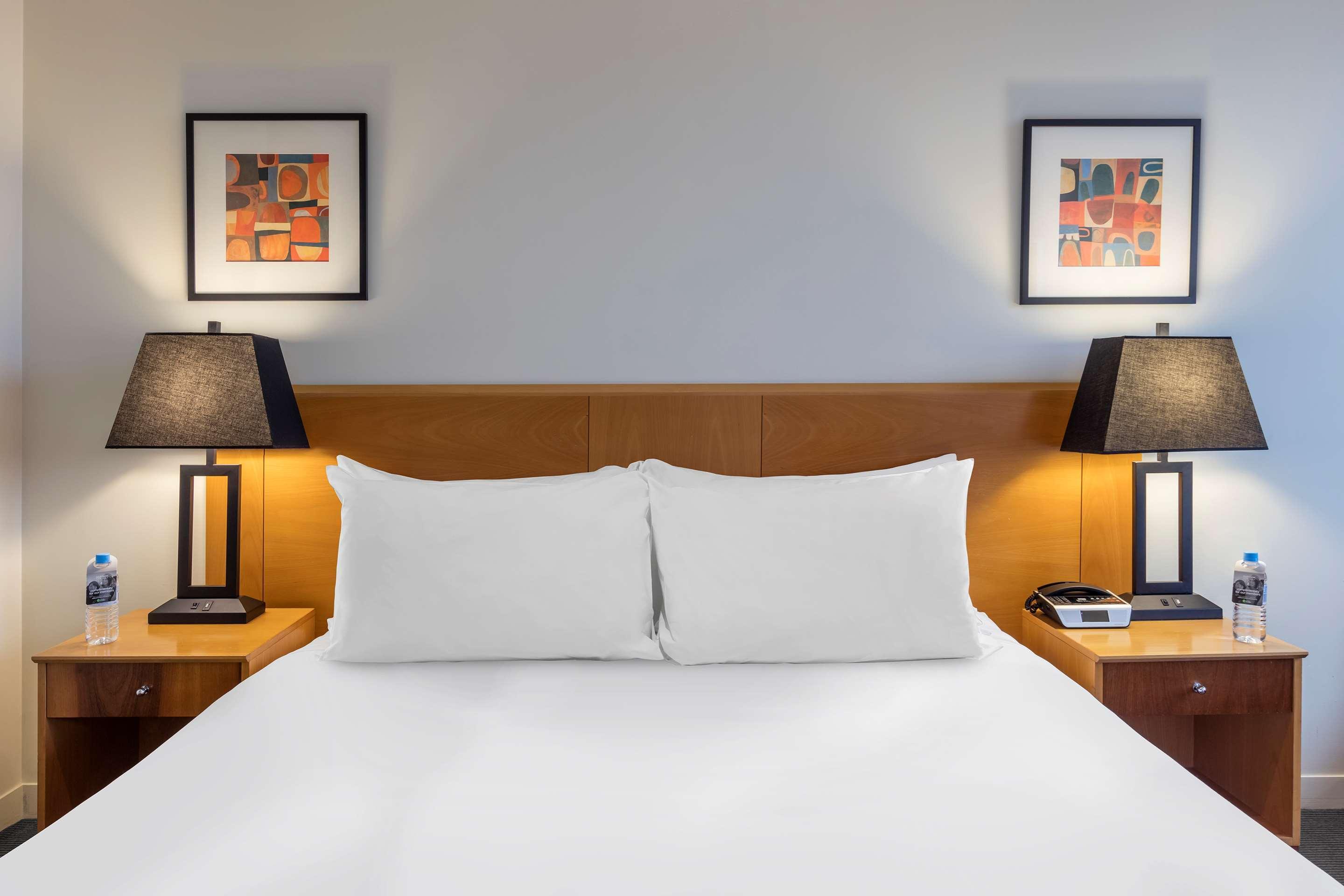 Radisson On Flagstaff Gardens Hotel