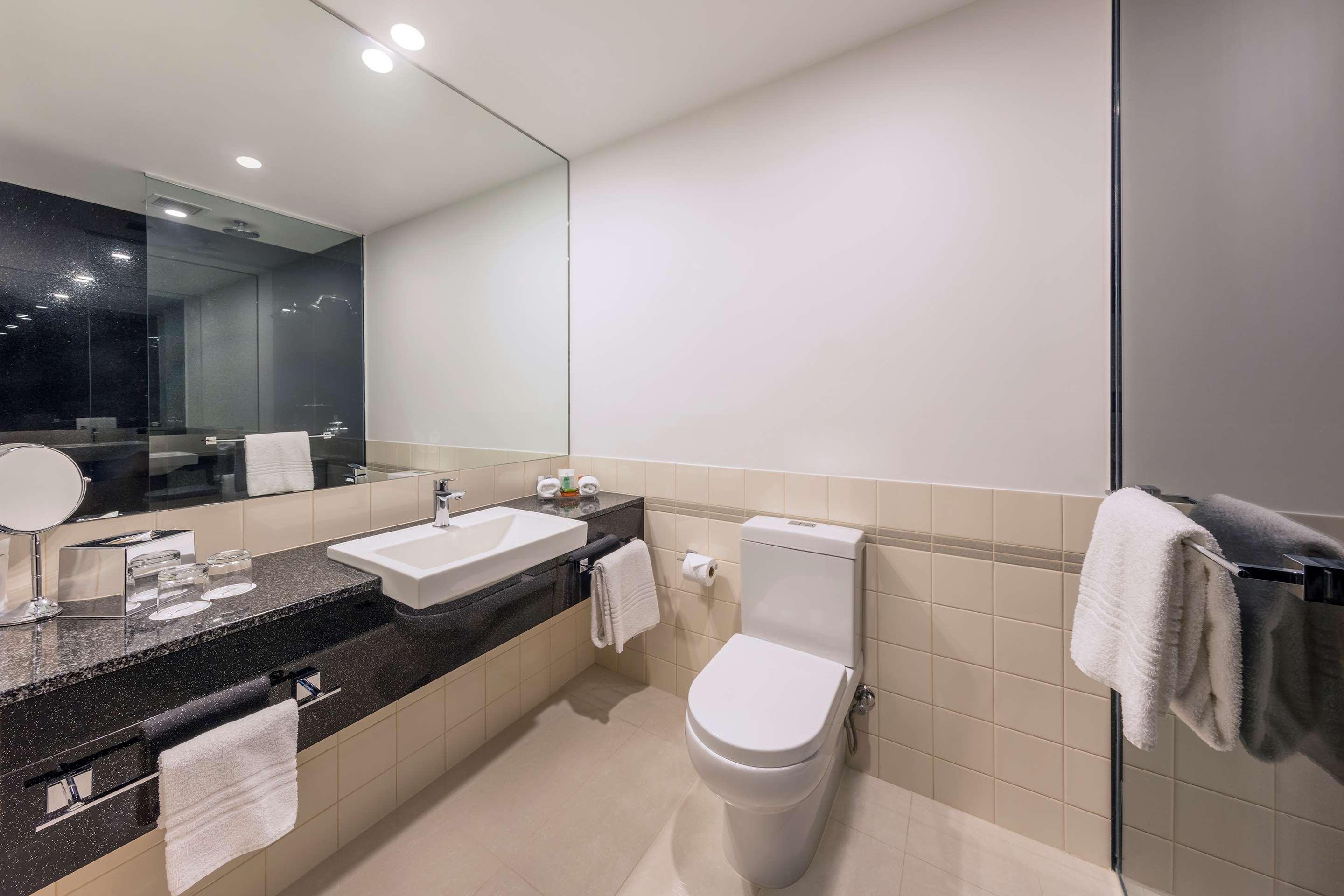Radisson On Flagstaff Gardens Hotel