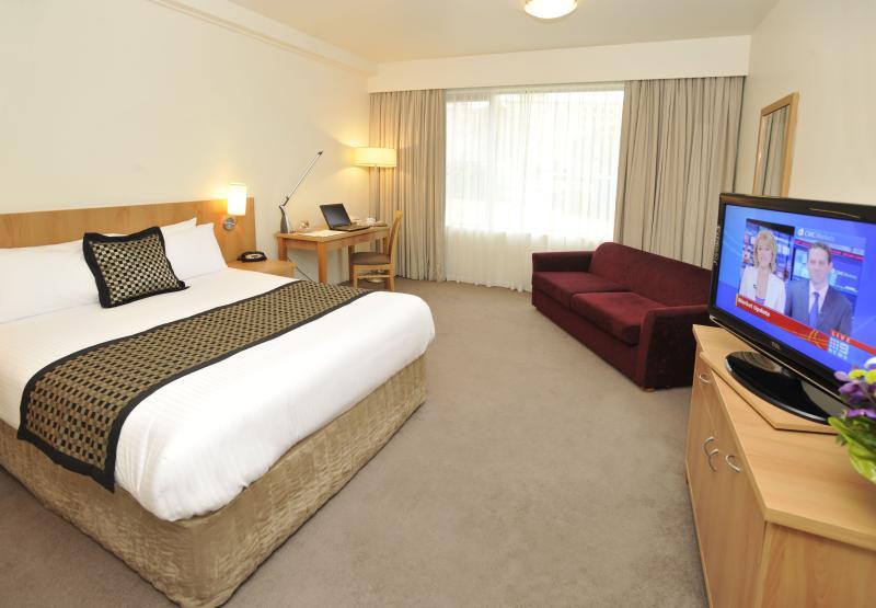 Mercure North 4* Melbourne