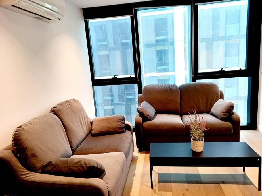 Apartamento Luxury 2-bedrooms, In *
