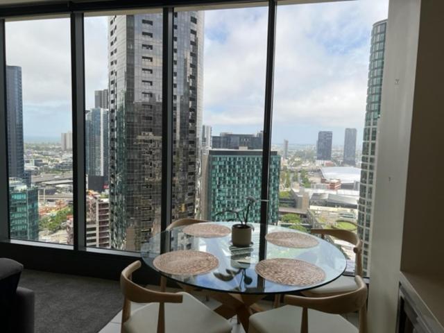 Executive Southbank 1 Brm - Luxurious Serviced - Southbank Apartment *