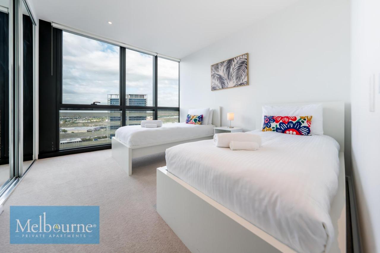 Private - Collins Street Waterfront, Docklands *