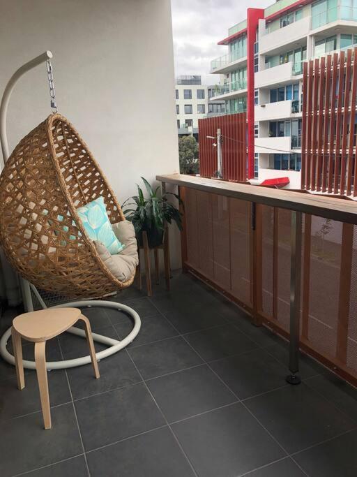 Port - A At The Bay Apartment *