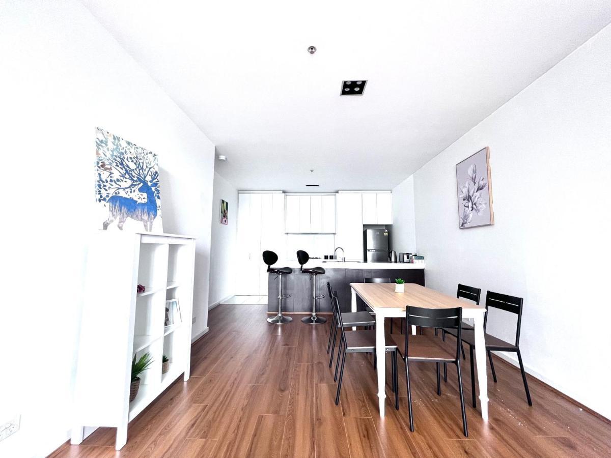 Apartment Melbcbd Large 3br2bth Gympool Heater