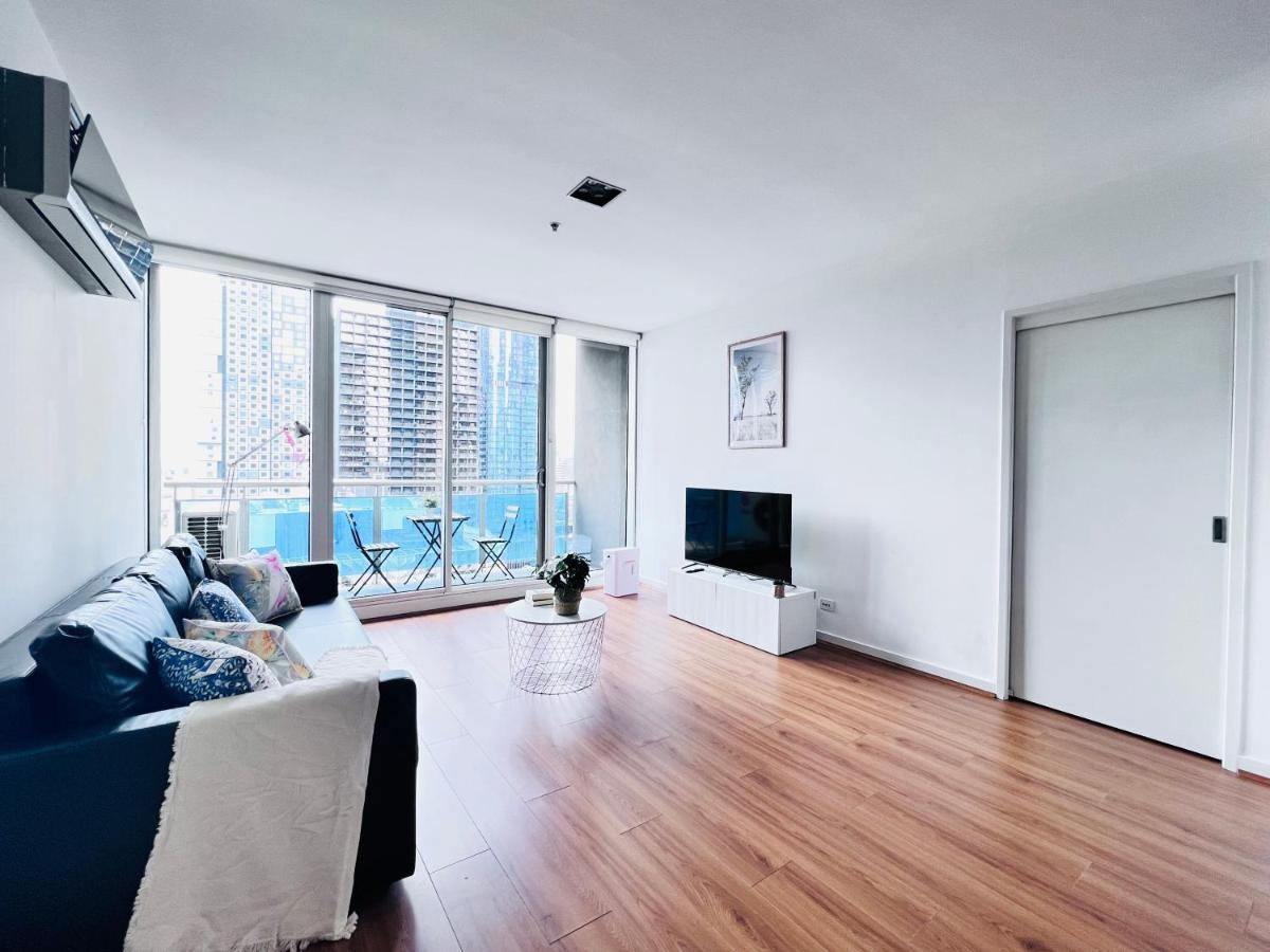 Melbcbd Large 3br2bth Gympool Heater Apartment
