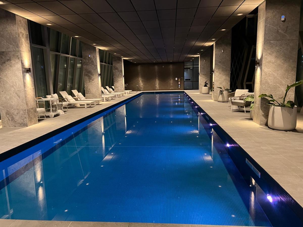 Apartment Wsp 3b2b In Cbd With Free Parking *