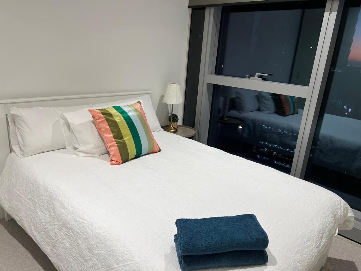 Wsp 3b2b In Cbd With Free Parking Apartment