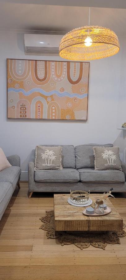 Boutique House In The Heart Of St. Kilda Casa de férias *