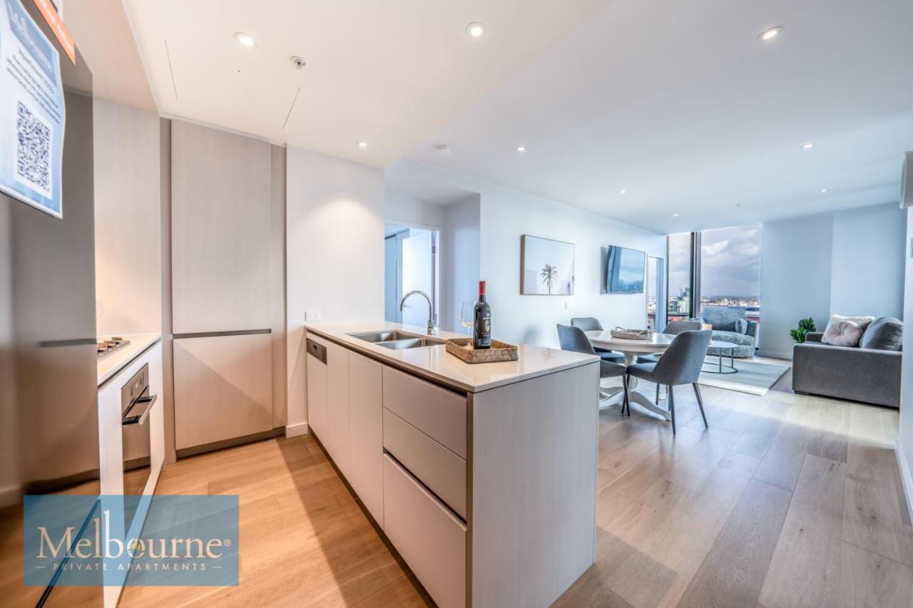 Private - Collins Wharf Waterfront, Docklands *
