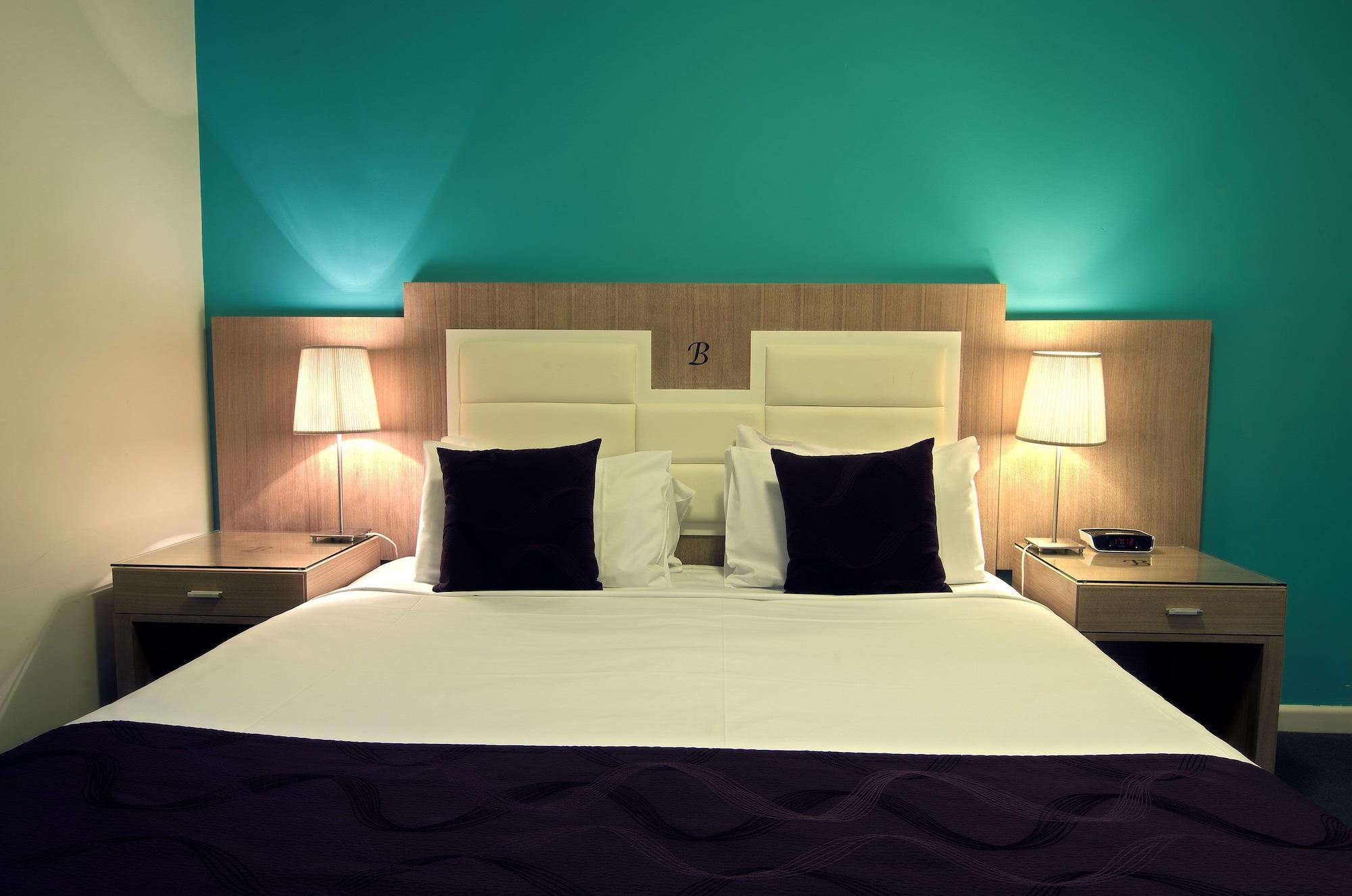 Aparthotel Brighton Serviced 4*