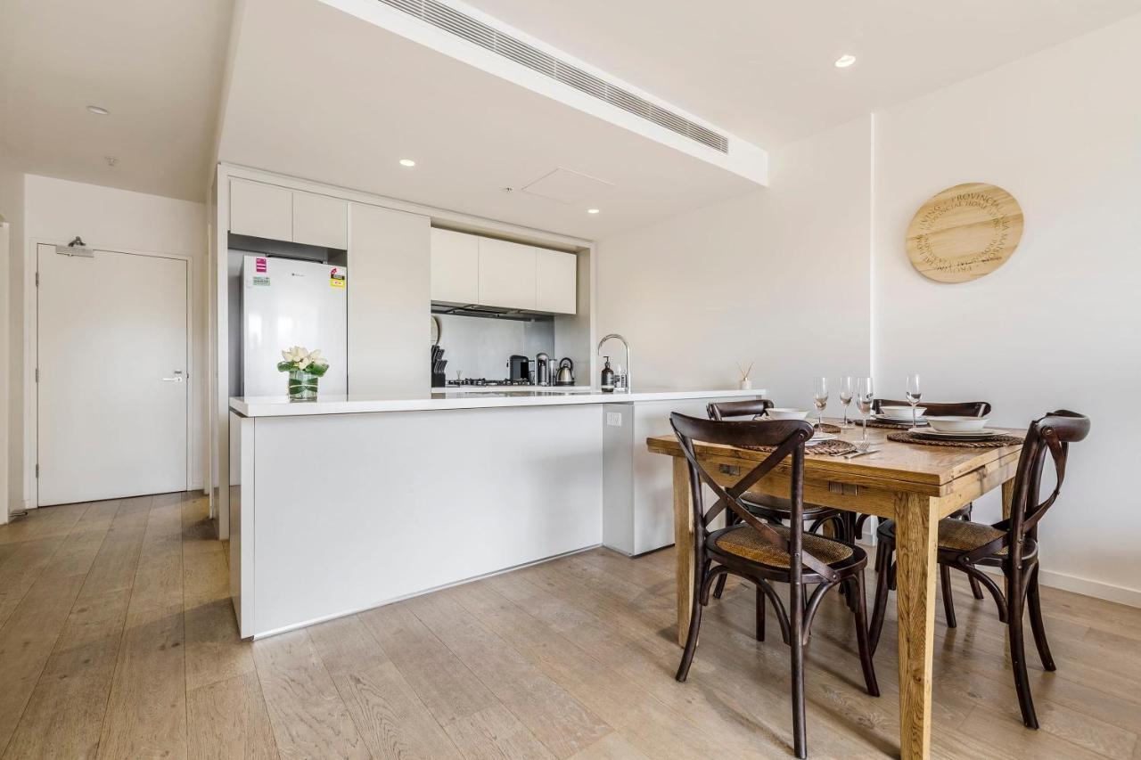 Abbotsford Short Luxury Style & Location * Melbourne