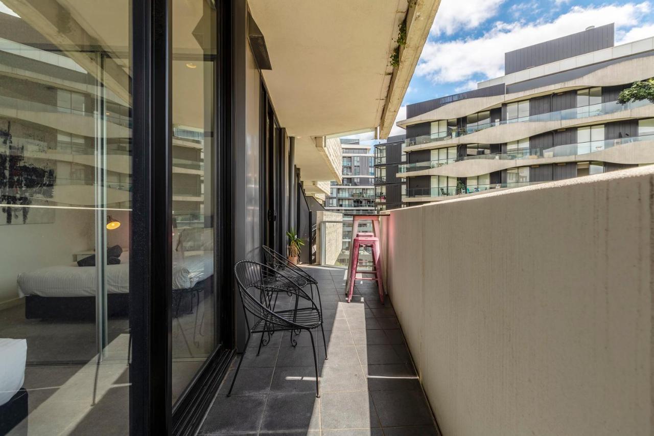 Abbotsford Short Luxury Style & Location Apartment