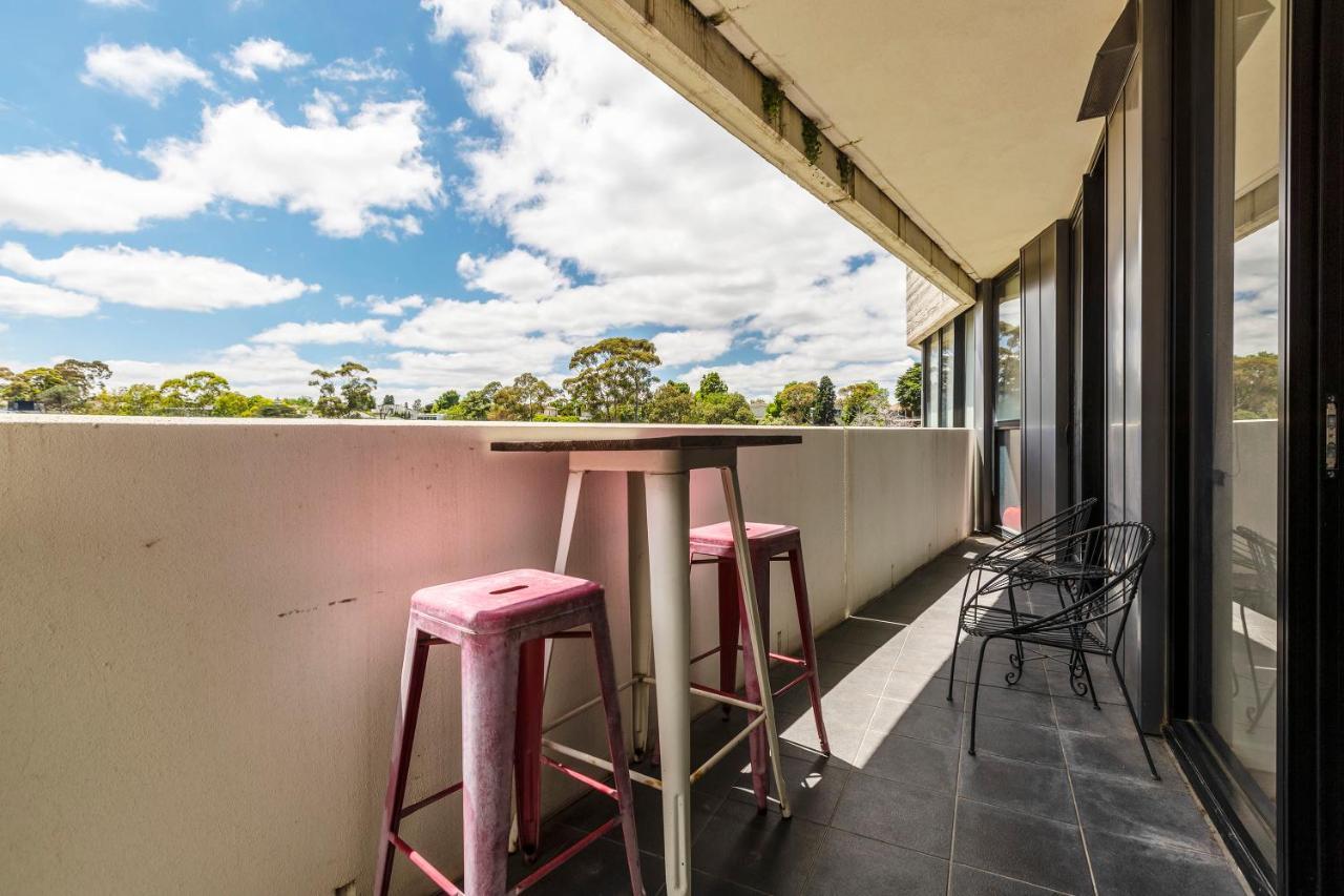 Abbotsford Short Luxury Style & Location Apartment *