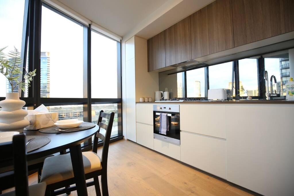 Apartment River Views 2b2b Free Parking *