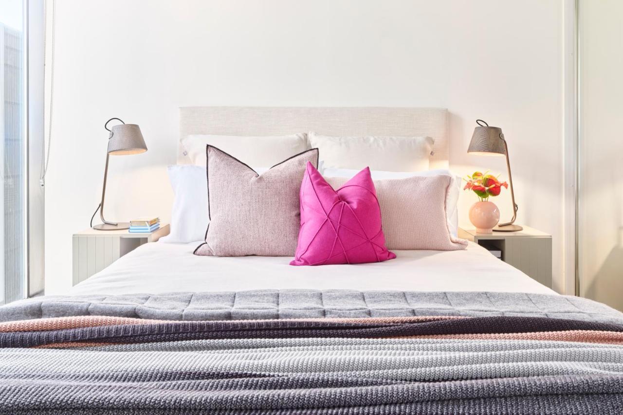 Apartment Furnished One Bedroom St Kilda Road For 5 Nights