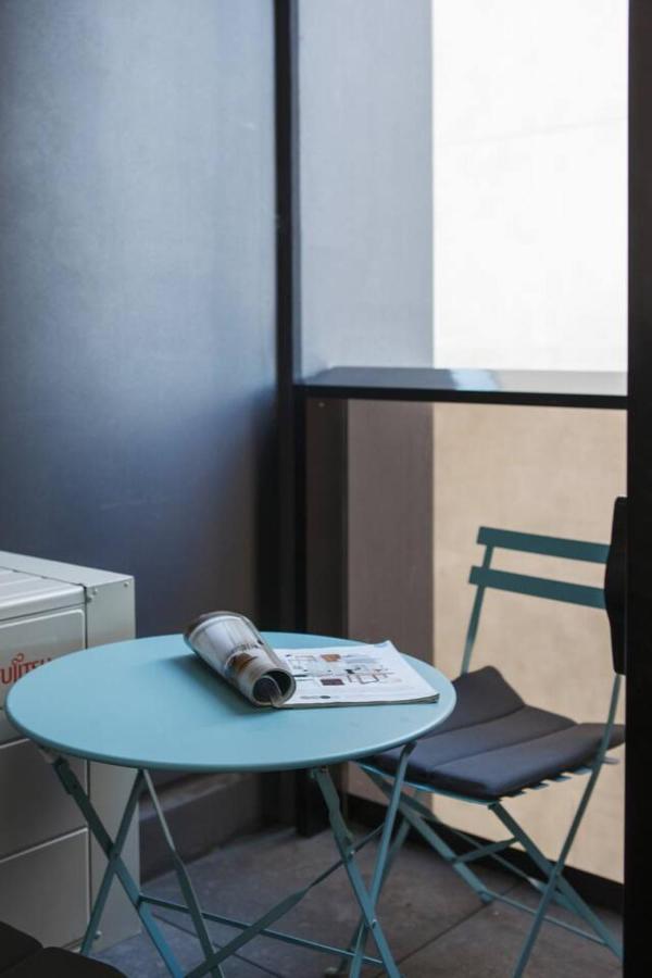 Apartment Cosy Revolve At Palladium - A Stylish Urban Oasis