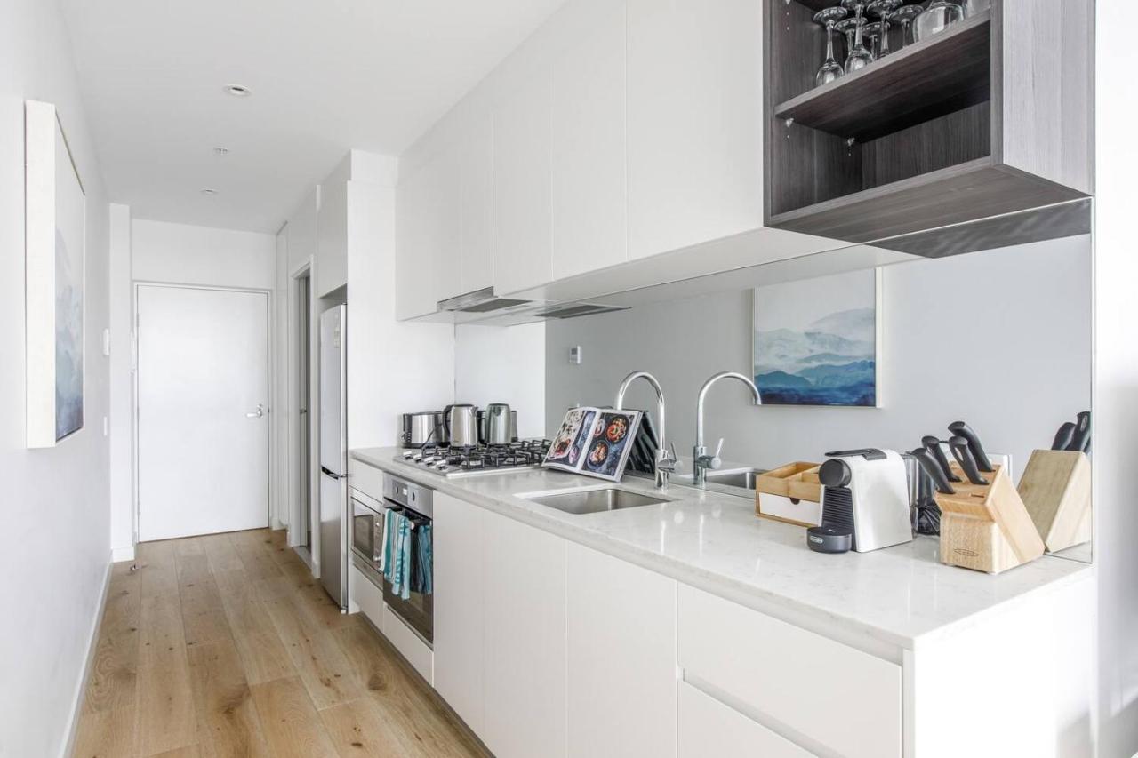Cosy Revolve At Palladium - A Stylish Urban Oasis * Melbourne