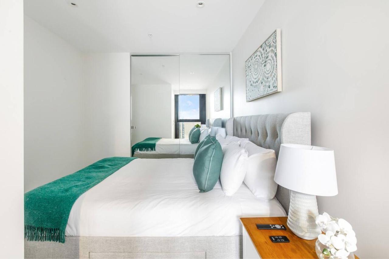 Cosy Revolve At Palladium - A Stylish Urban Oasis * Melbourne