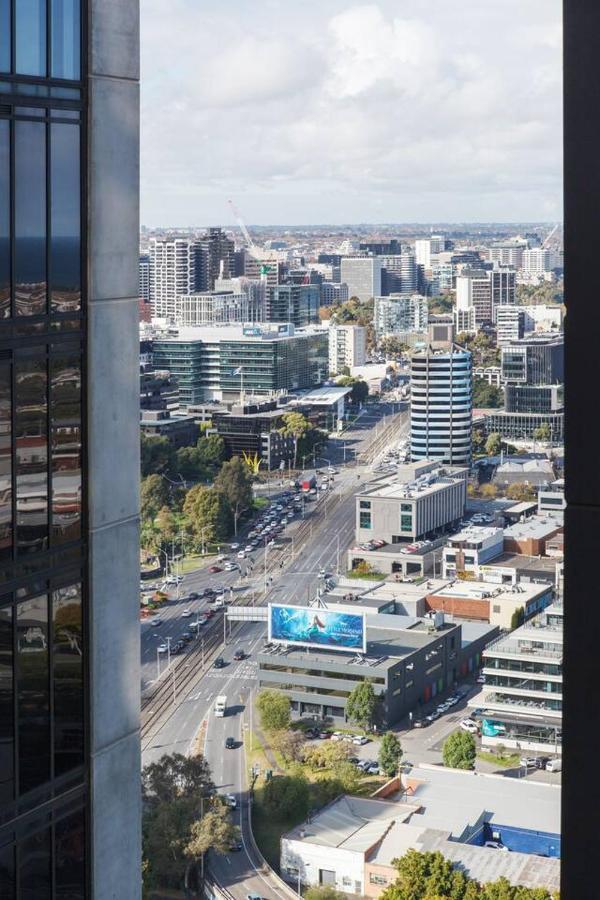Apartment Cosy Revolve At Palladium - A Stylish Urban Oasis Melbourne