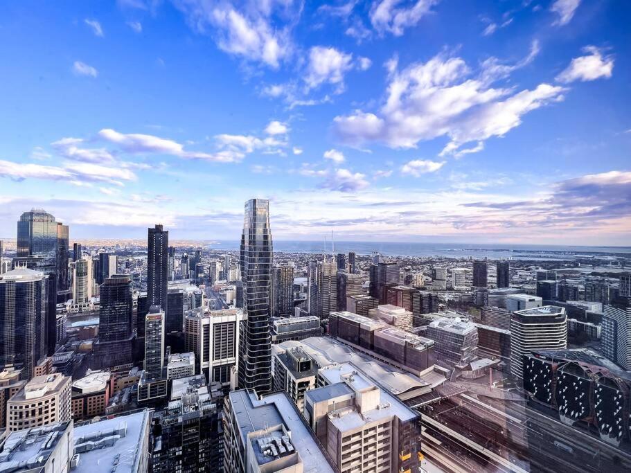Skyline Serenity Lvl 61 Cbd Luxury * Melbourne