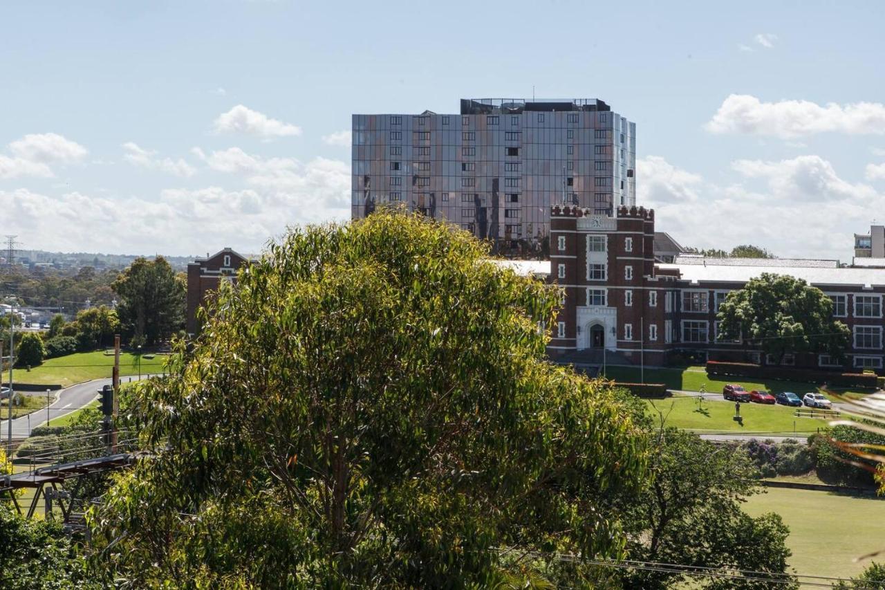 Apartment 'the Skyforest' An Elegant Urban Oasis Melbourne